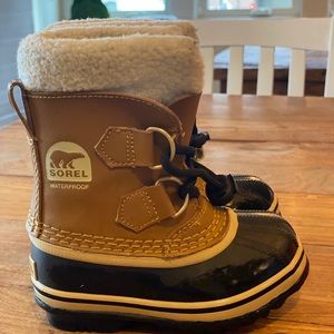 Sorel toddler boots